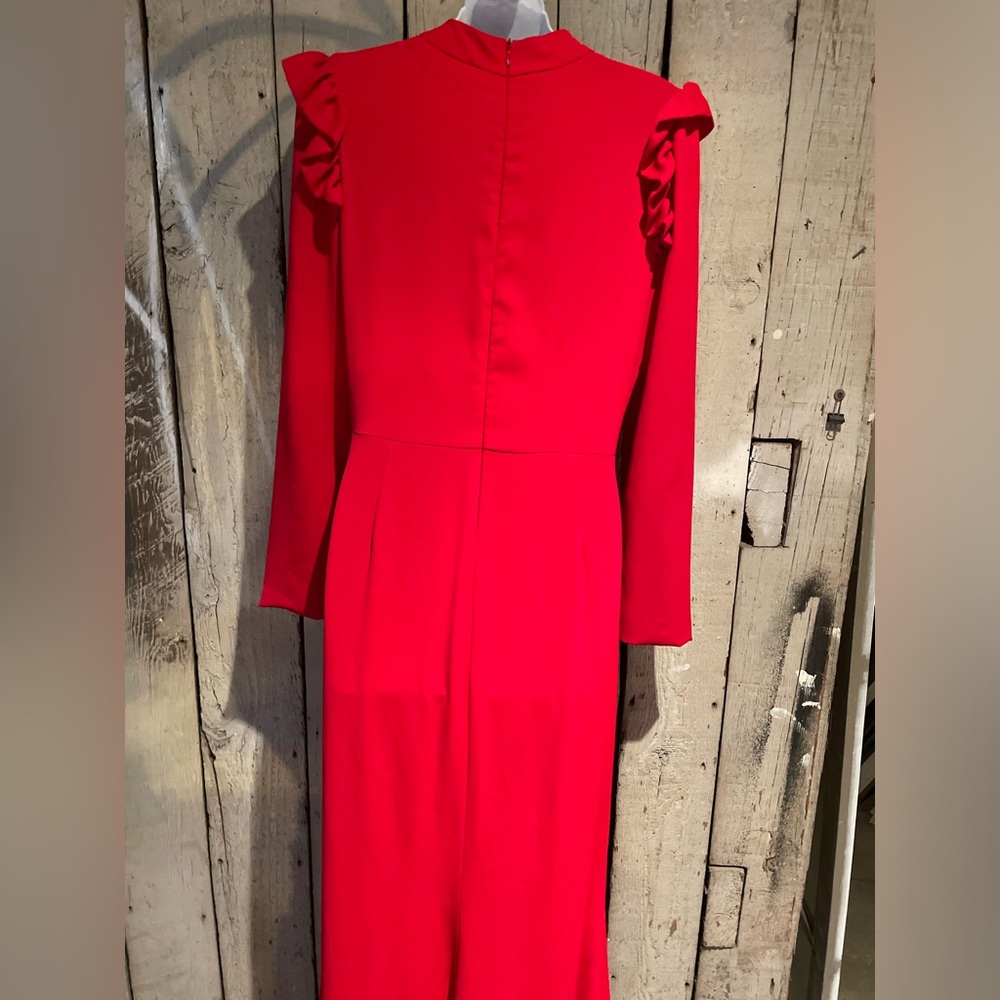 Camilyn Beth red maxi gown with long sleeves size 8 - Picture 5 of 8